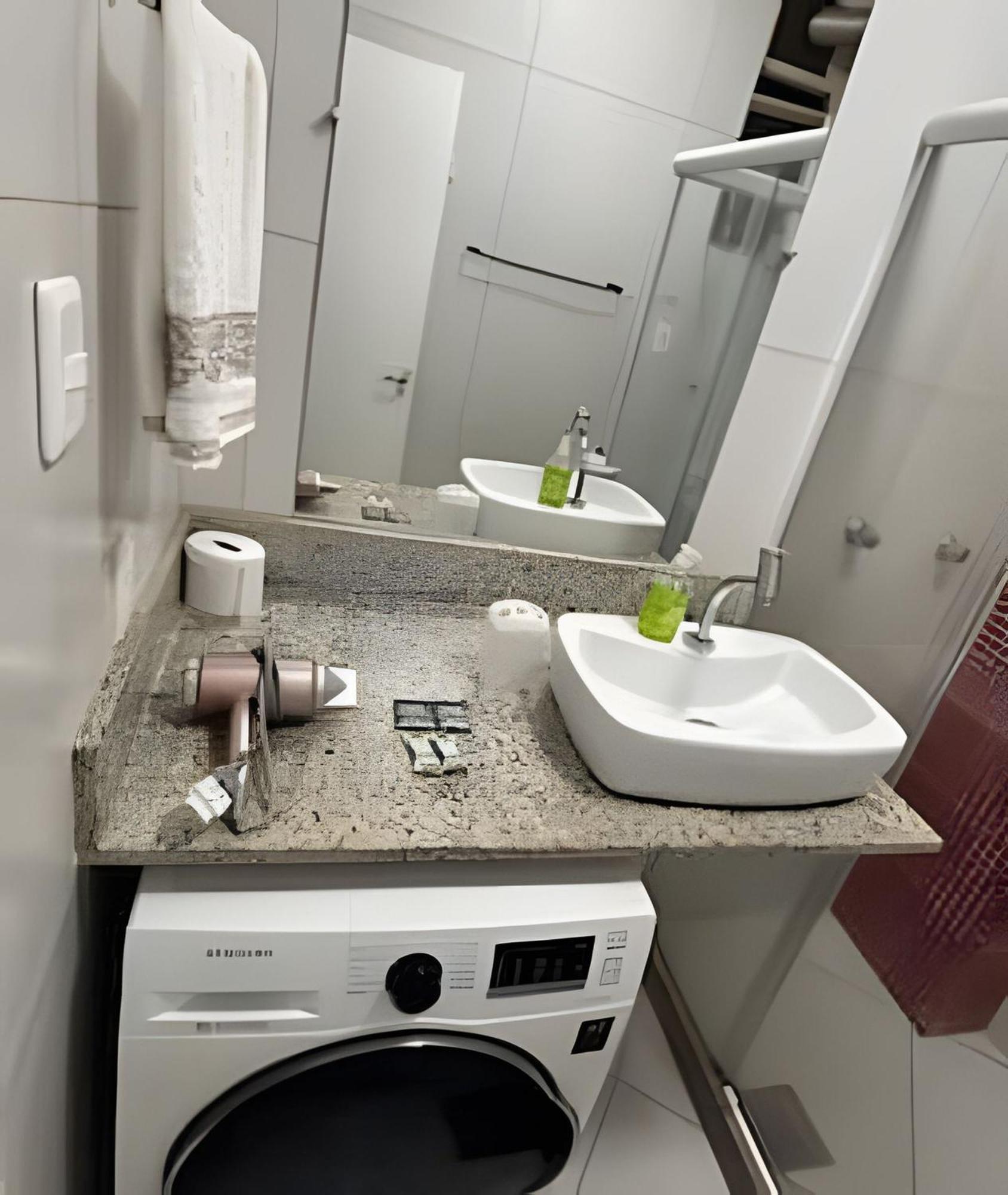 Apartamento Em Copacabana Com Vista Lateral Do Mar Рио де Жанейро Екстериор снимка